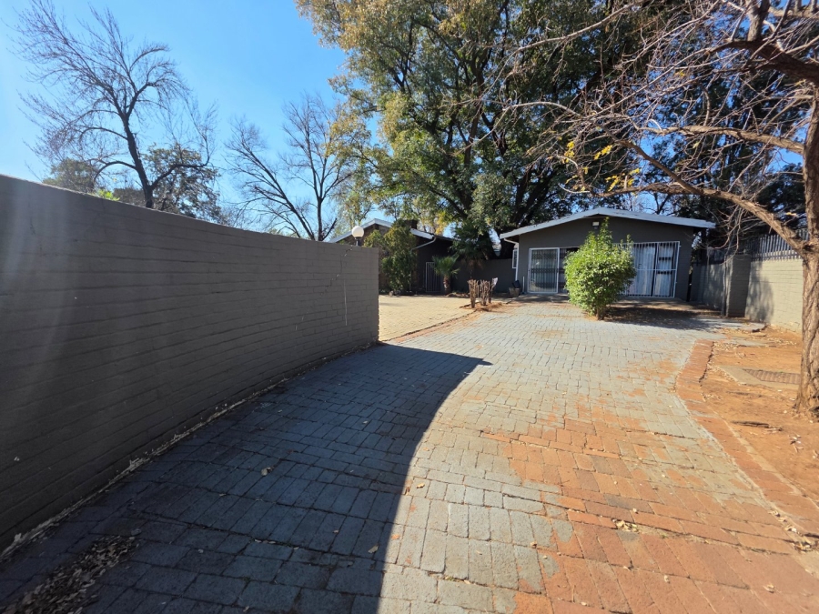 16 Bedroom Property for Sale in Universitas Free State